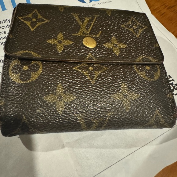 Louis Vuitton Brown and Gold Monogram Wallet,All Products : American Fashion Style Bags On Sale Louis Vuitton Brown and Gold Monogram Wallet,All Products : American Fashion Style Bags On Sale